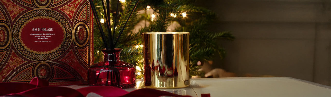 Archipelago Cranberry Christmas Candle