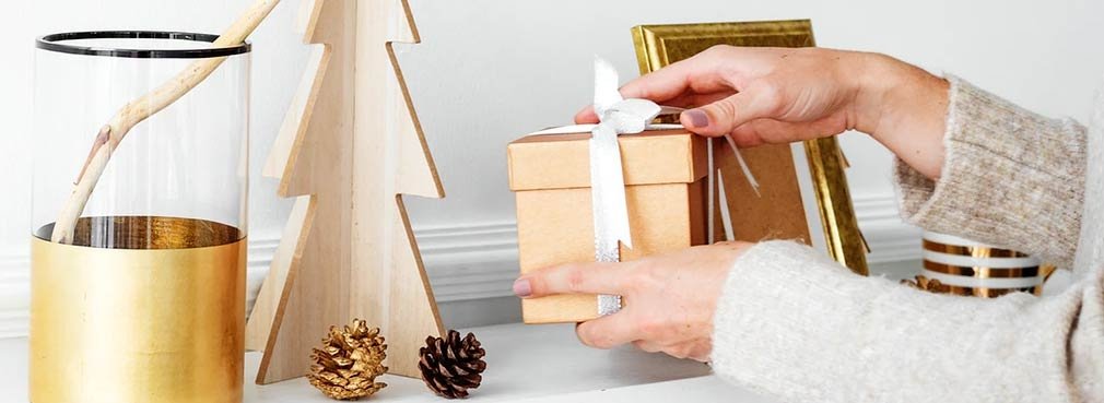 Holiday Candle Gift Guide