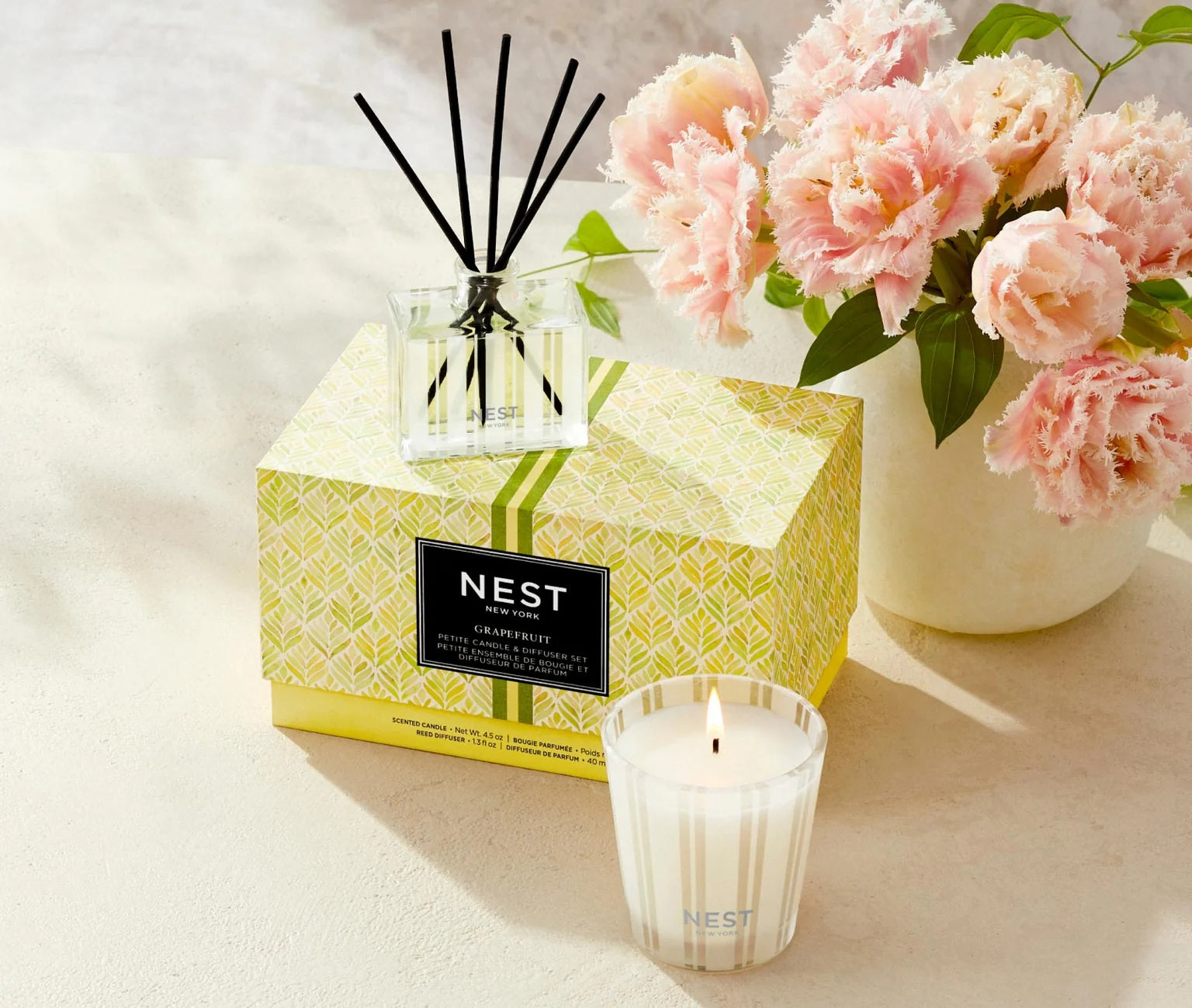 Nest - Grapefruit Petite Candle & Diffuser Set