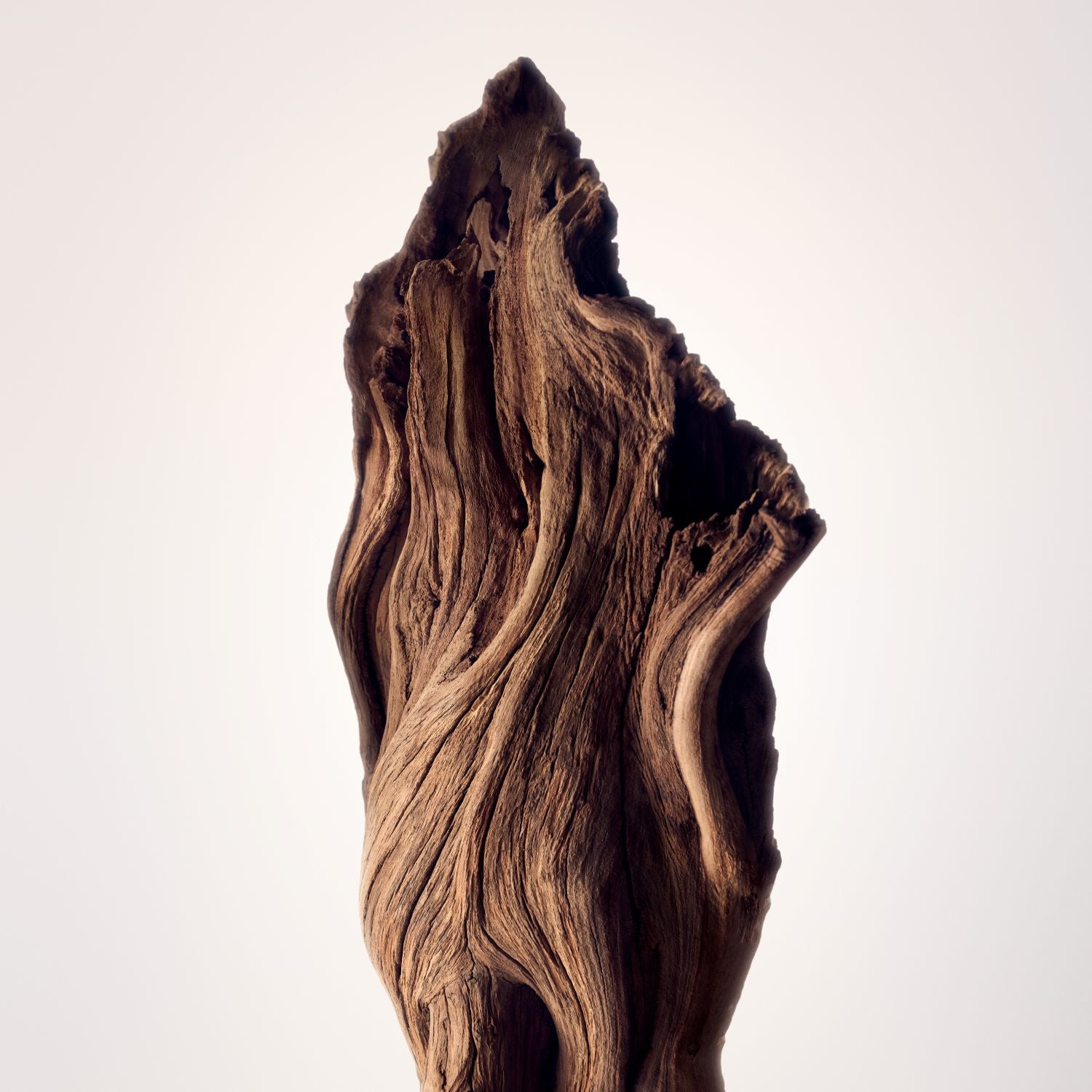 Nest - Voyages Oud Mystique Diffuser