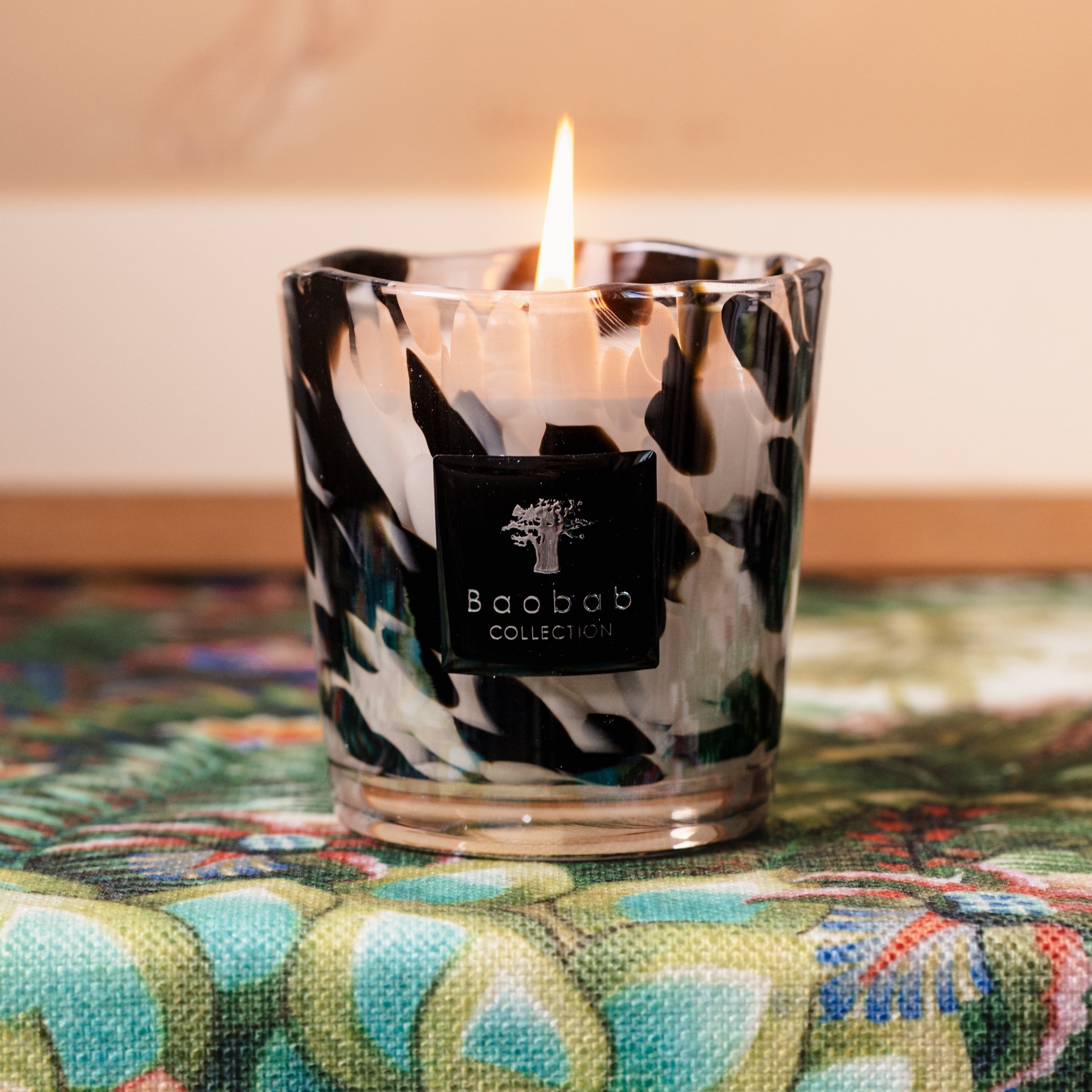 Baobab Collection - Black Pearls Max08 Petite Candle