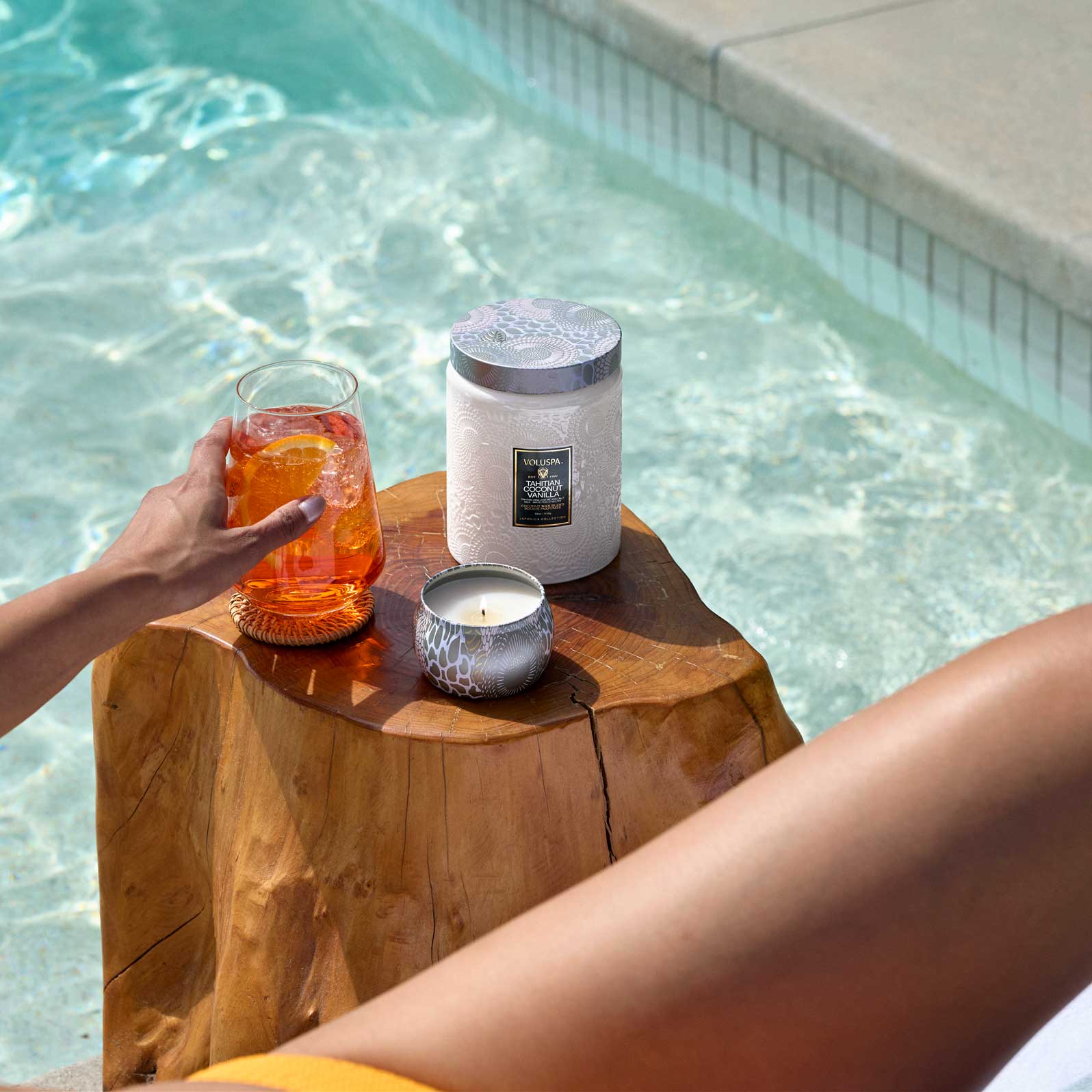 Voluspa - Tahitian Coconut Large Jar Candle