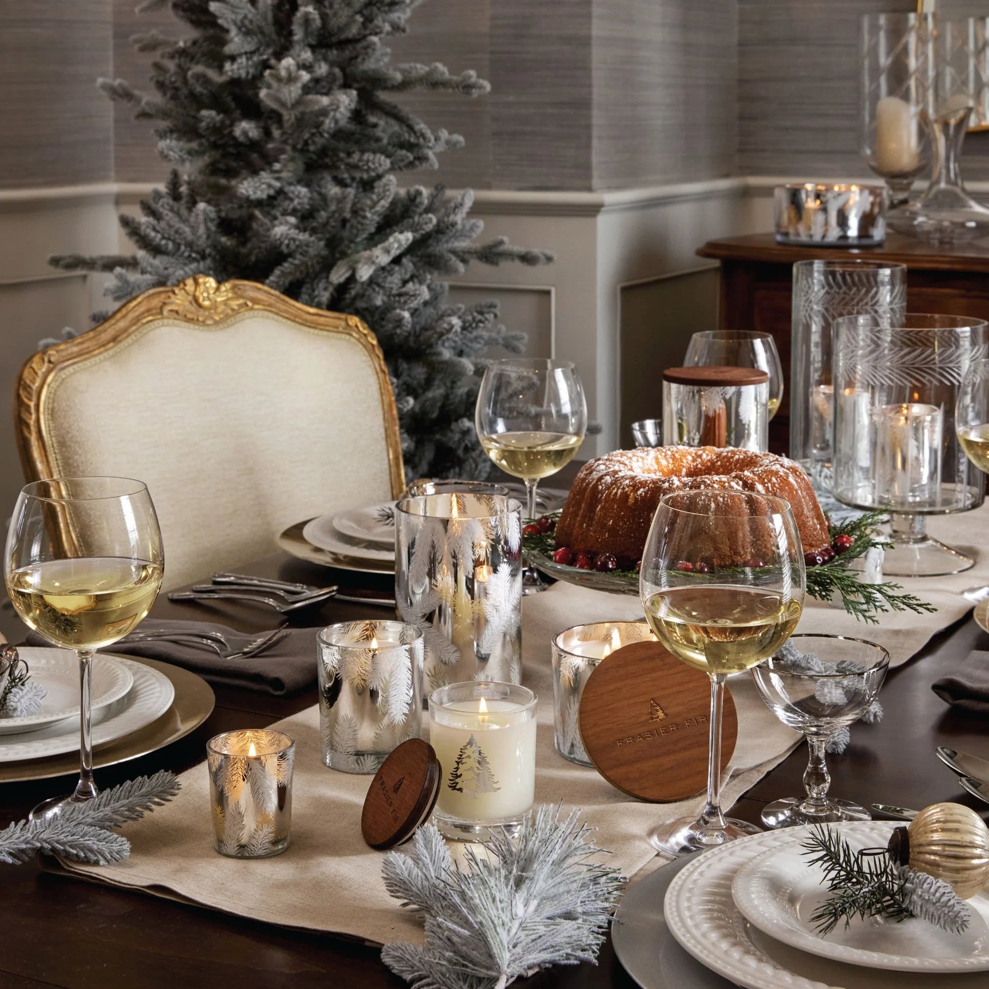 Thymes - Frasier Fir Statement Boxed Candle 6.5oz.