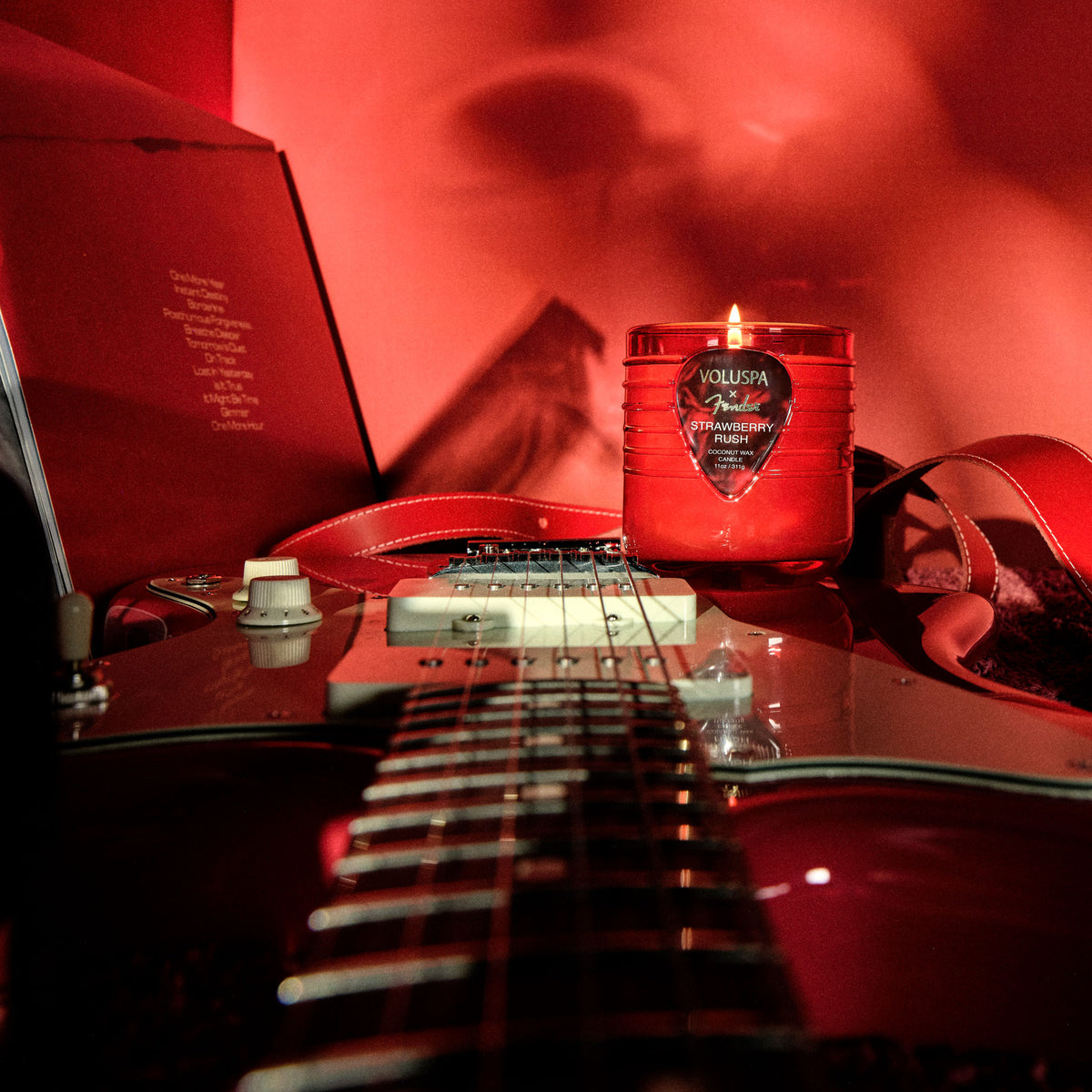 Voluspa - Fender Strawberry Rush Boxed Candle