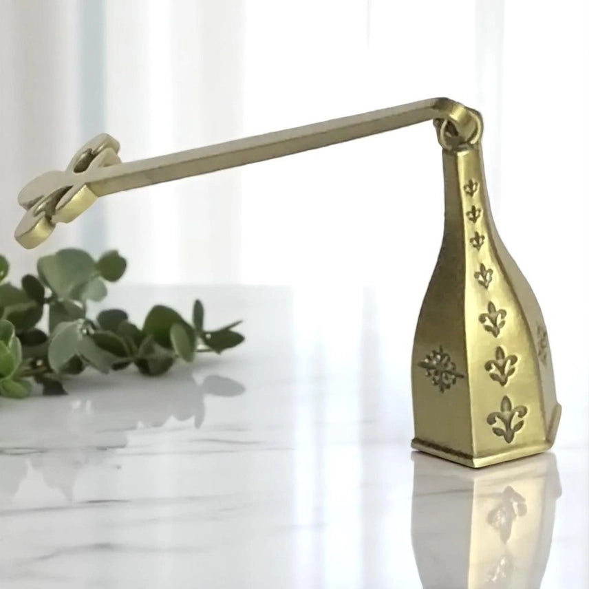 Wickman - Bell Snuffer Fleur de Lis Antique Brass