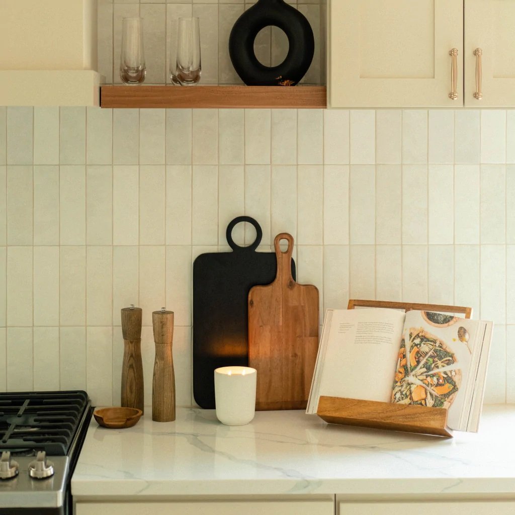 Votivo - Red Currant 2 Wick Candle