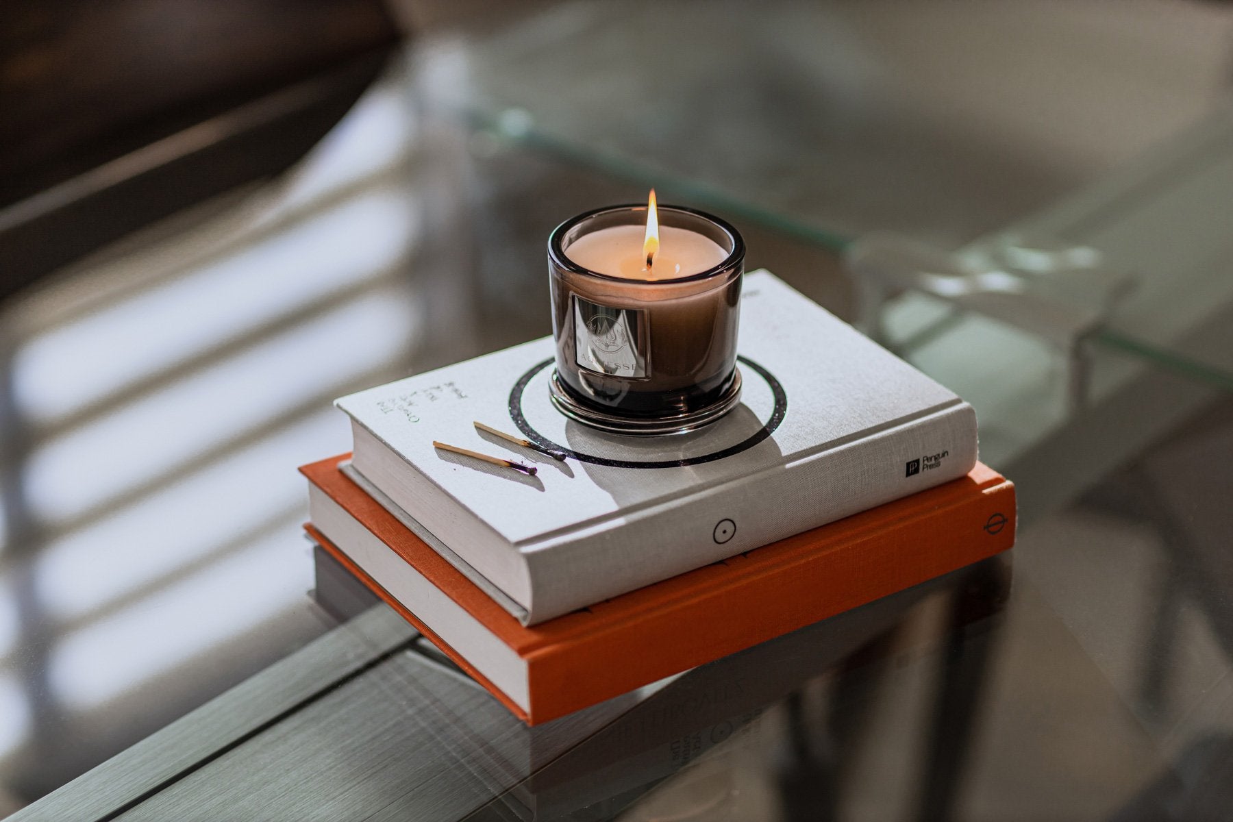 Aquiesse - Moonlit Petals Medium Candle