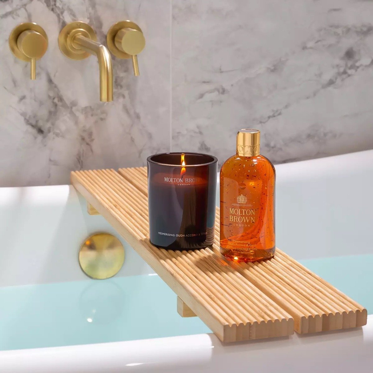 Molton Brown - Oudh Accord & Gold Candle