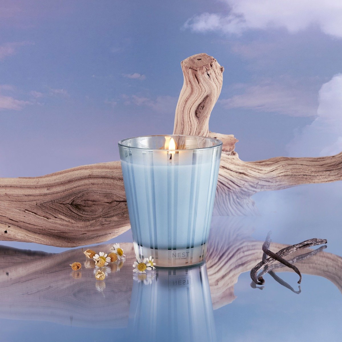 Nest - Driftwood & Chamomile Candle