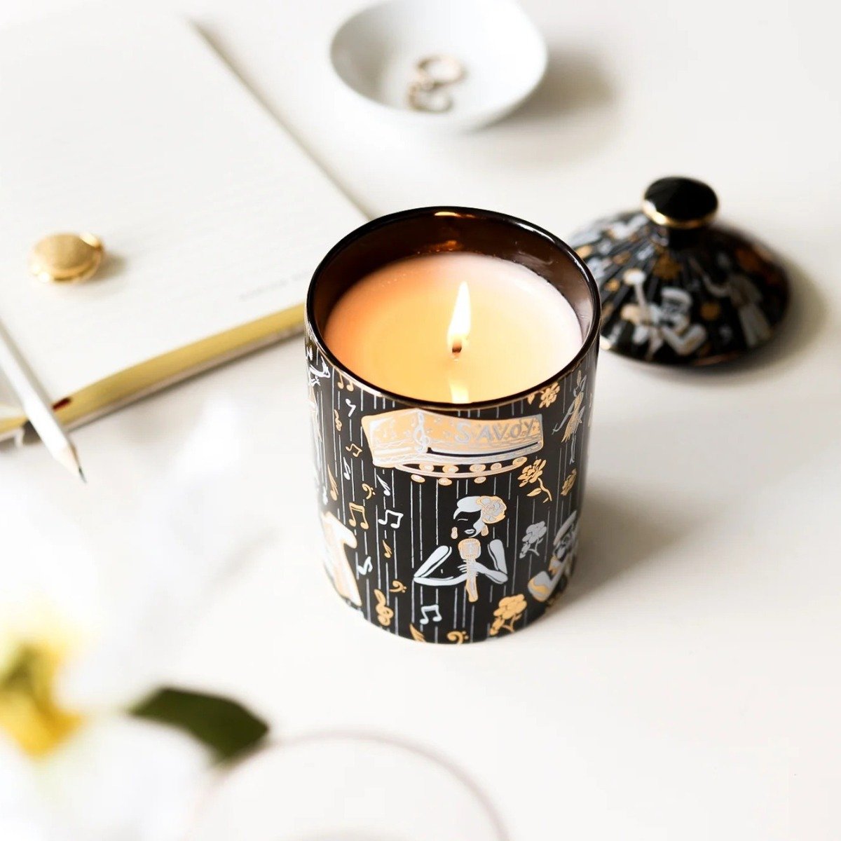 Harlem Candle Company - Duke Ceramic Candle