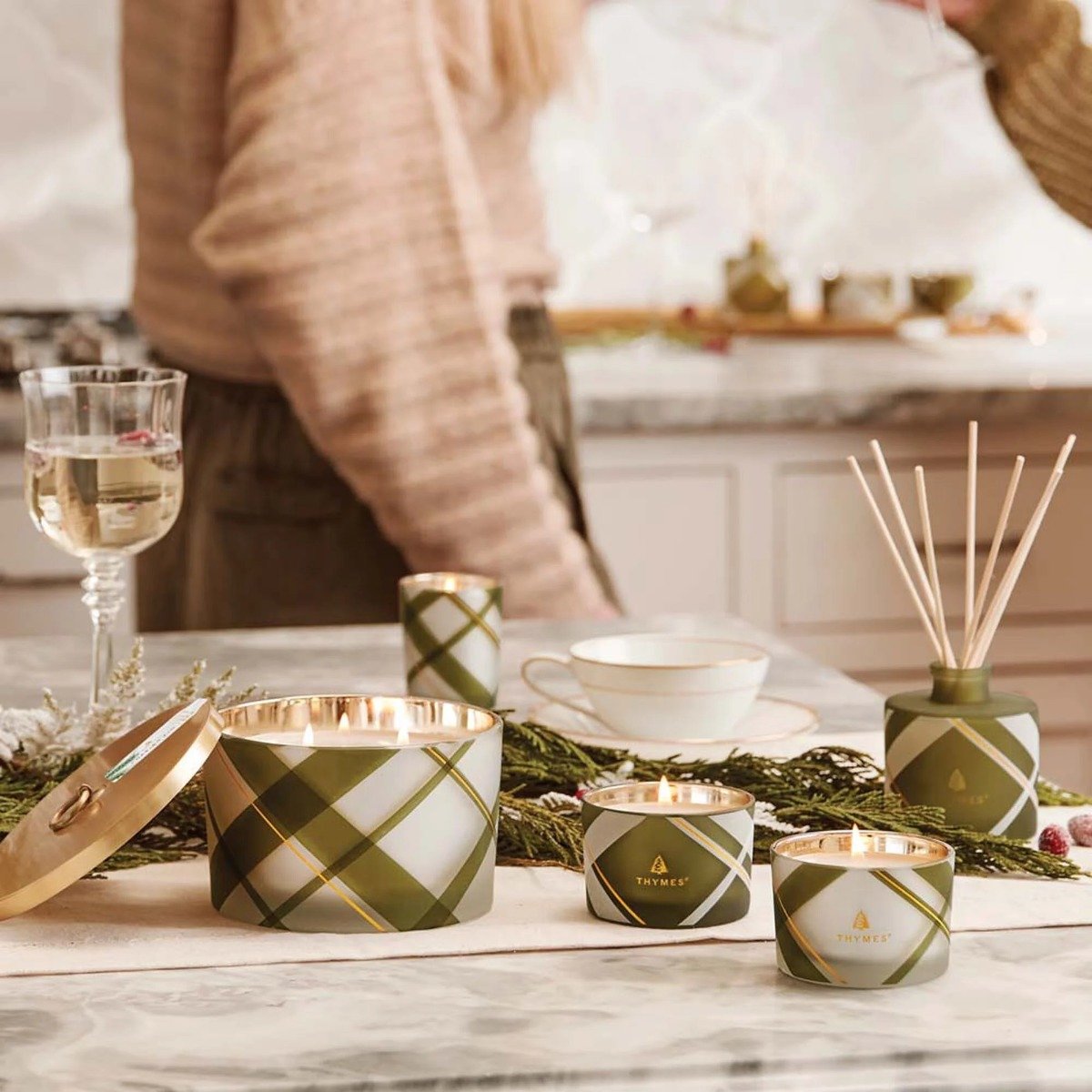 Thymes - Frasier Fir Frosted Plaid 3 Wick Candle