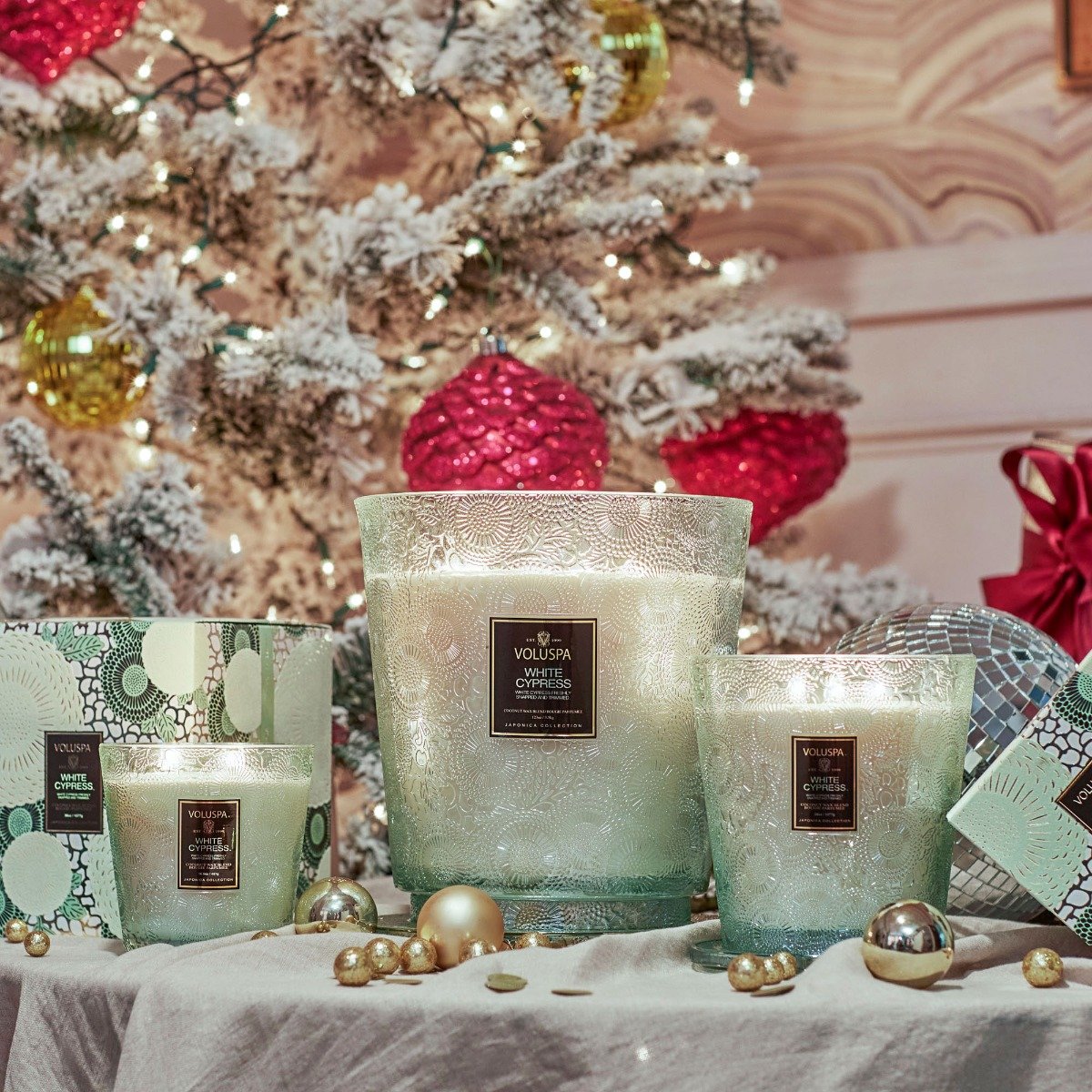 Voluspa - White Cypress Boxed Petite Pedestal Candle