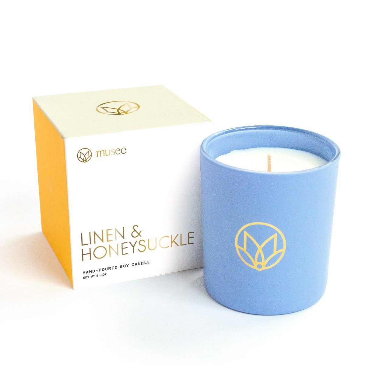 Musee - Linen & Honeysuckle Candle