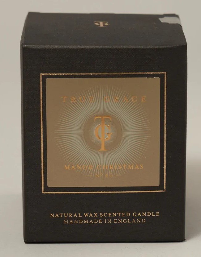 True Grace - Christmas Manor Candle