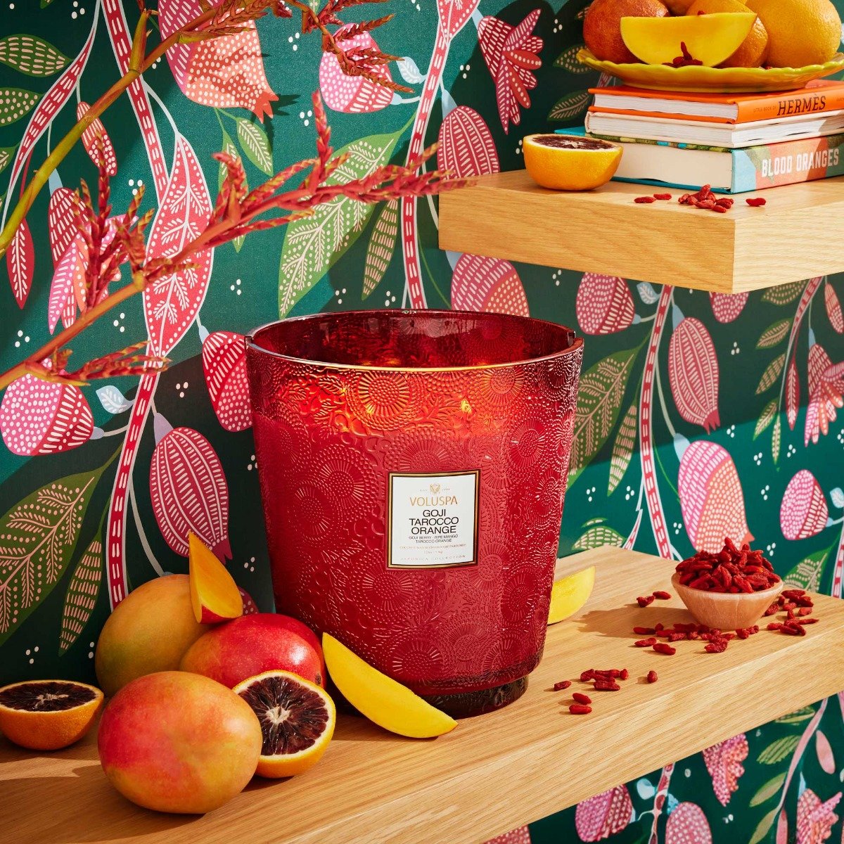 Voluspa - Goji & Tarocco Orange 5 Wick Hearth Candle