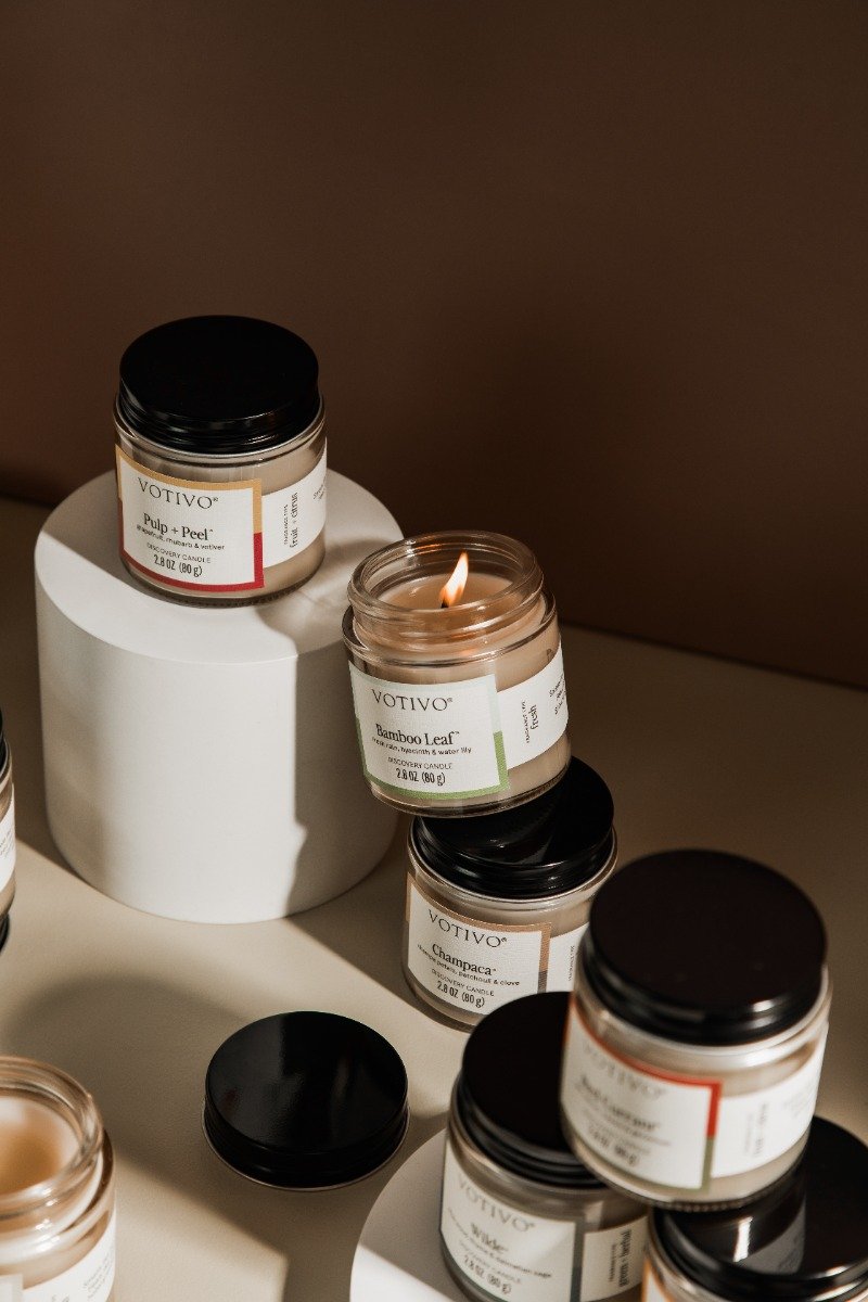 Votivo - Smoked Wood & Amber Discovery Candle