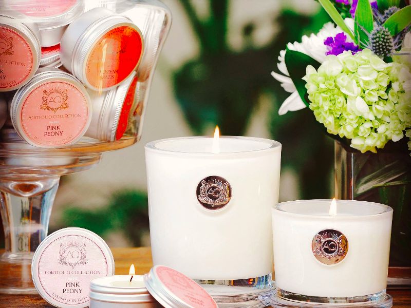 Natural Choice - Aquiesse White and Black Currents Candles