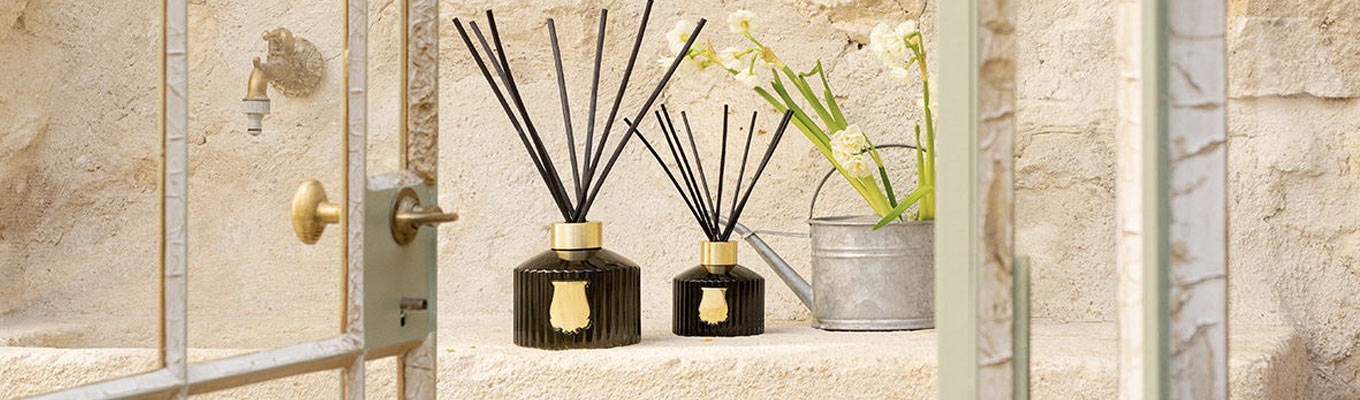 Reed Diffusers | Best Luxury Diffusers & Refills | Candle Delirium