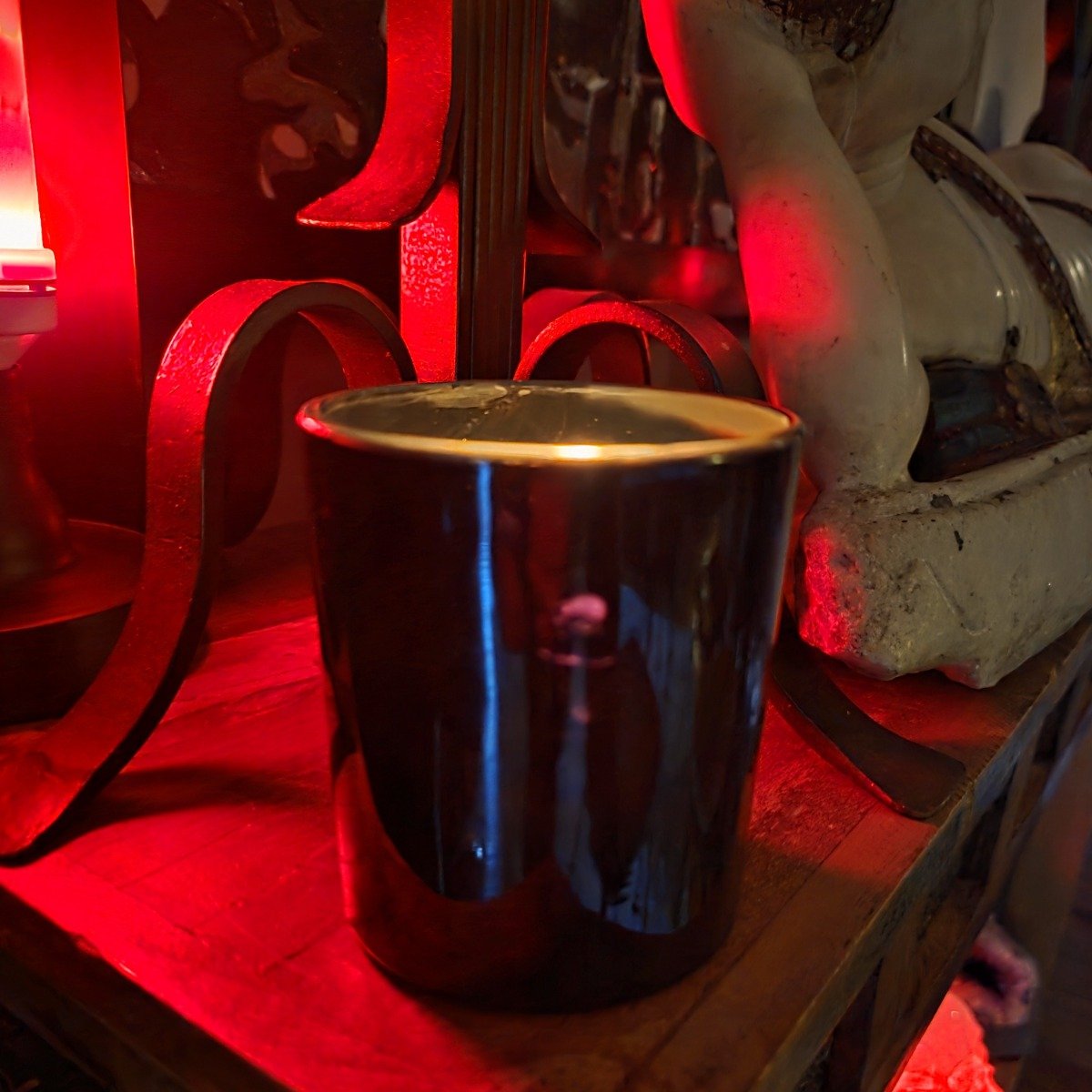 Delirium - Sandalwood & Citrus Candle