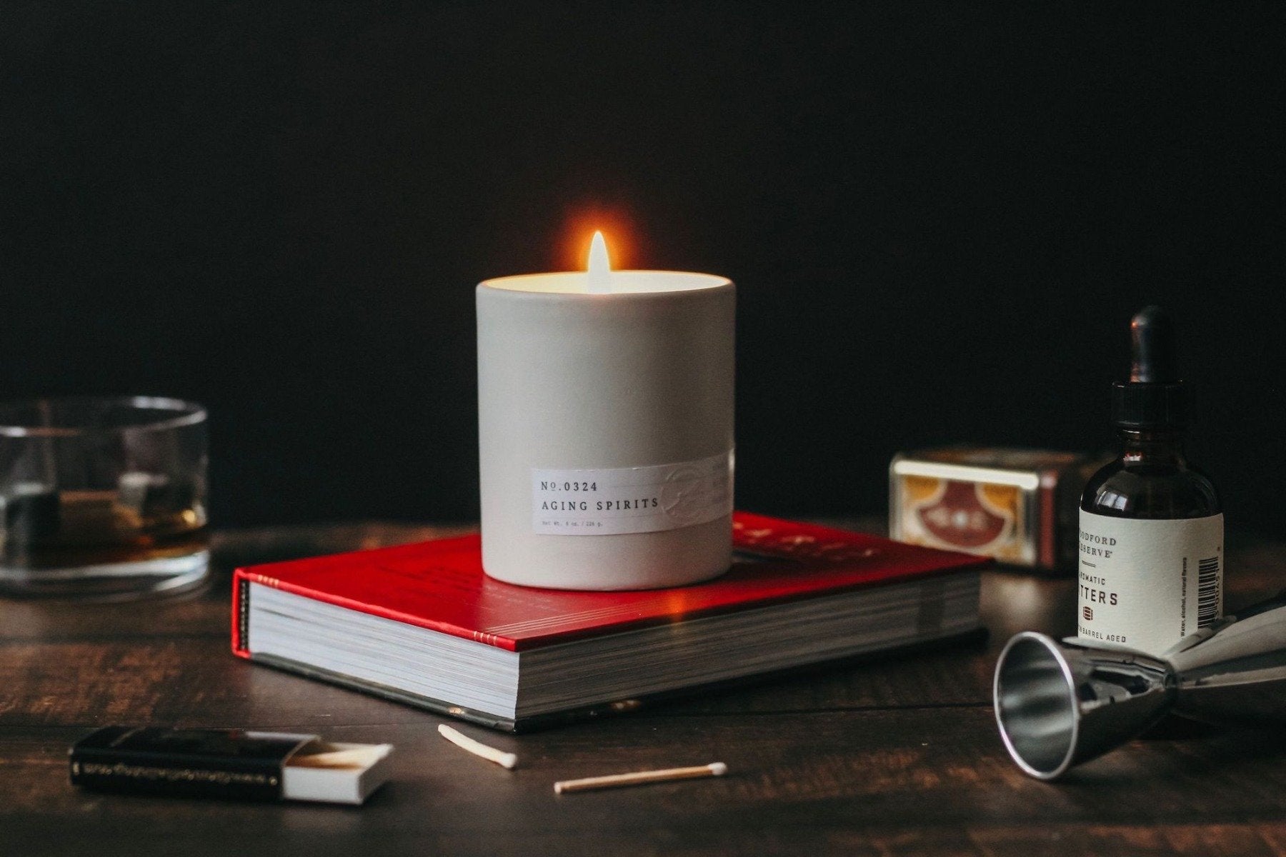 Aerangis - No. 0324 Aging Spirits Candle