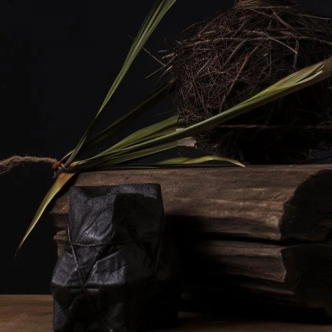 Adlan - Crowd Pleaser Petite Candle