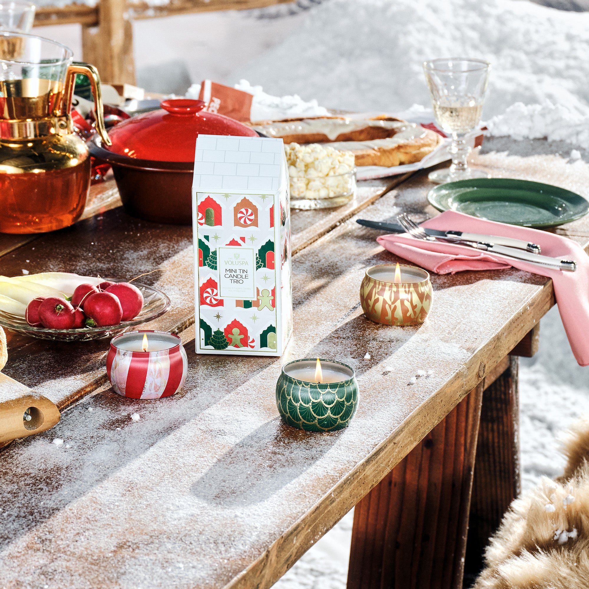 Voluspa - Holiday Village Mini Tin Candle Trio Gift Set | Candle
