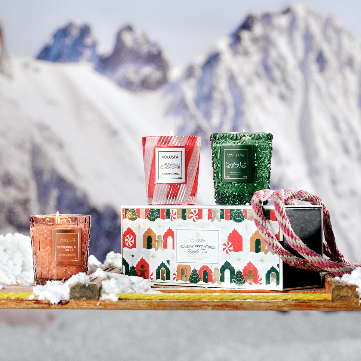 Voluspa - Holiday Village Candle Trio Gift Set