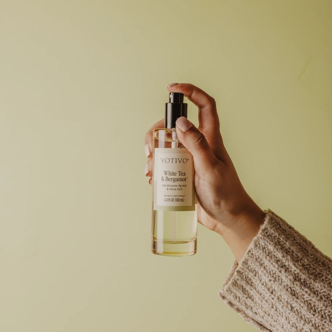 Votivo - White Tea & Bergamot Room & Linen Spray