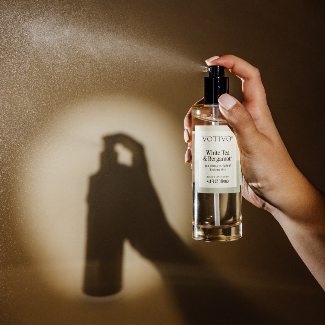 Votivo - White Tea & Bergamot Room & Linen Spray