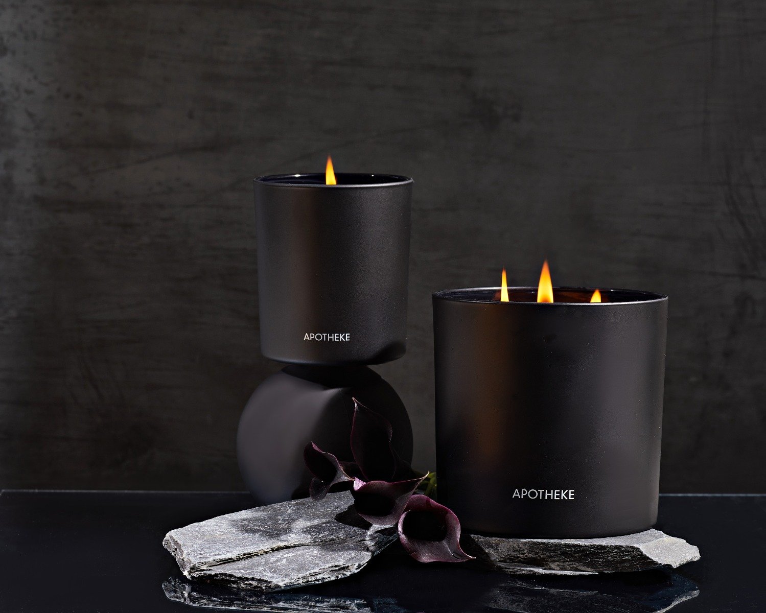 Apotheke - Charcoal 3 Wick Candle