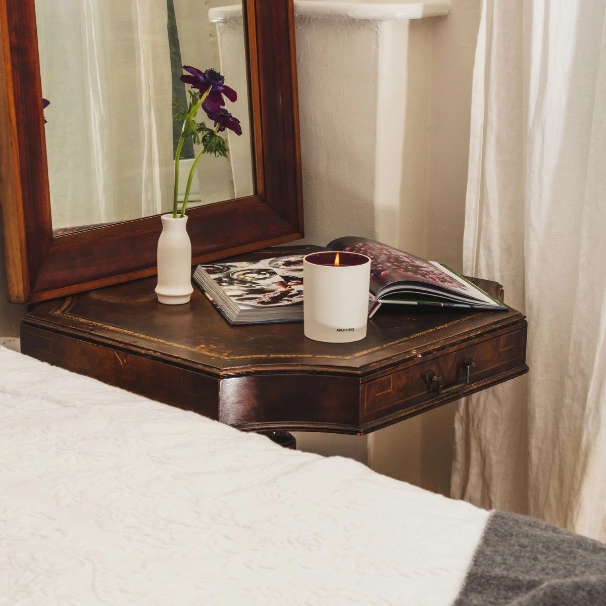 Apotheke - Charred Fig Candle