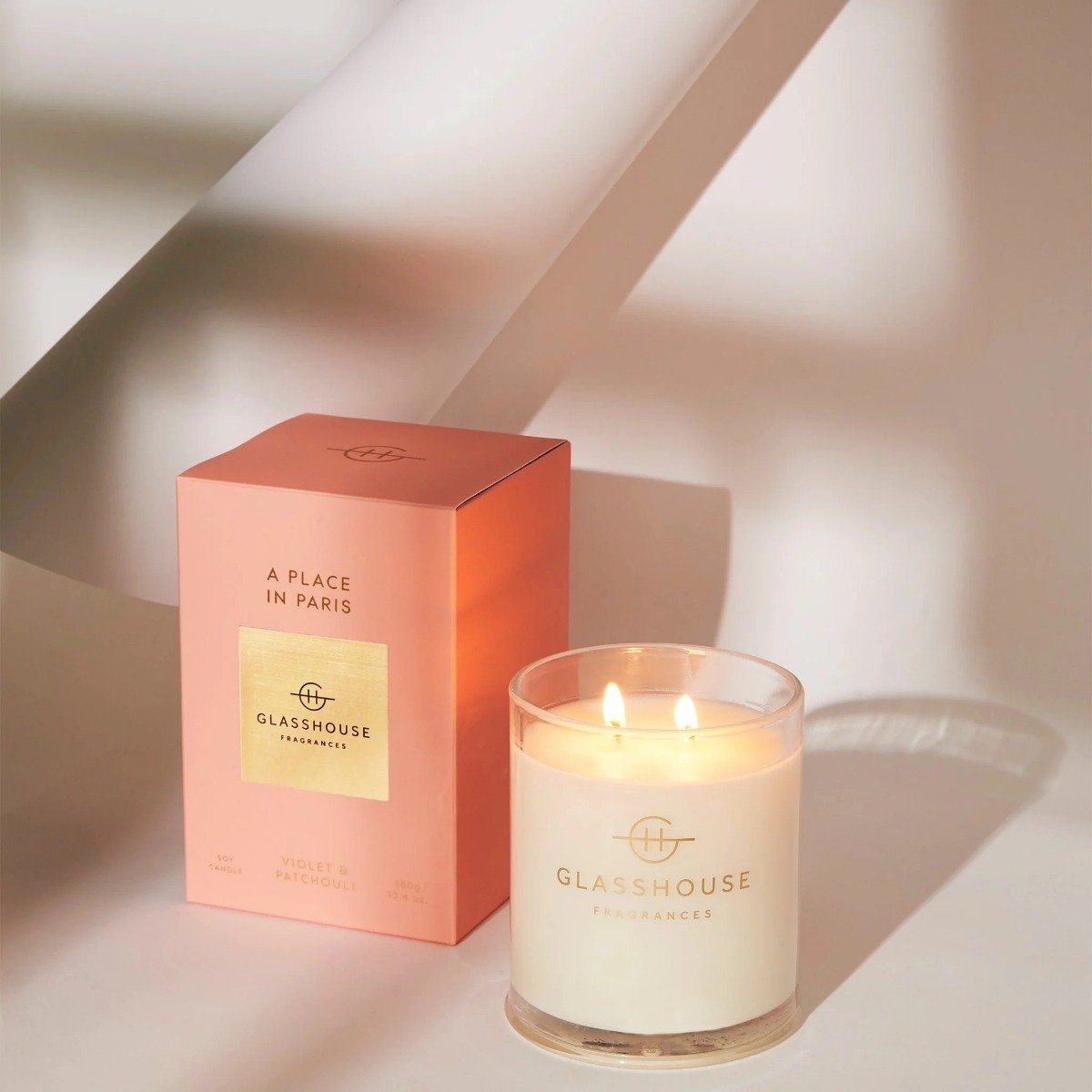 Glasshouse - A Place in Paris Candle