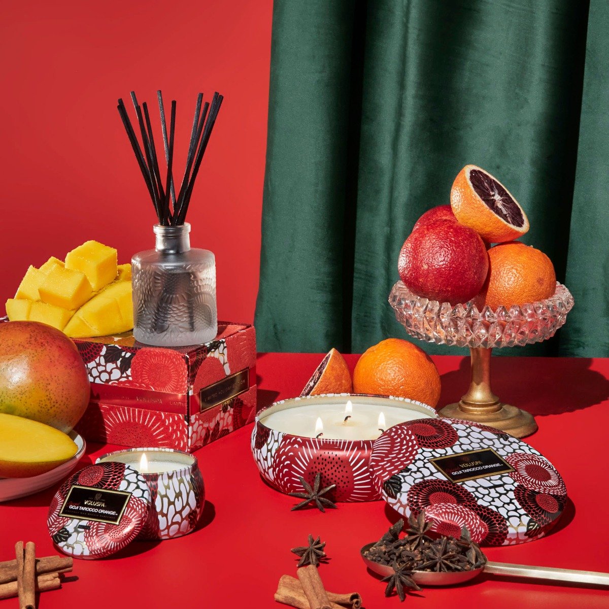 Voluspa - Spiced Goji & Tarocco Orange Travel Tin Candle