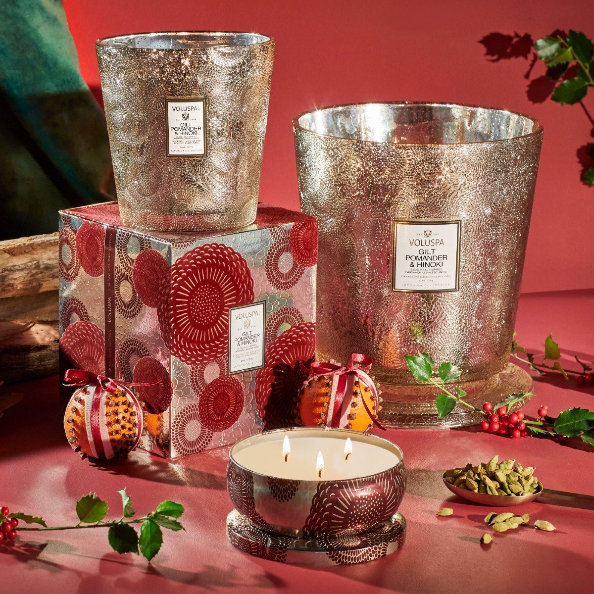 Voluspa - Gilt Pomander & Hinoki 3 Wick Tin Candle