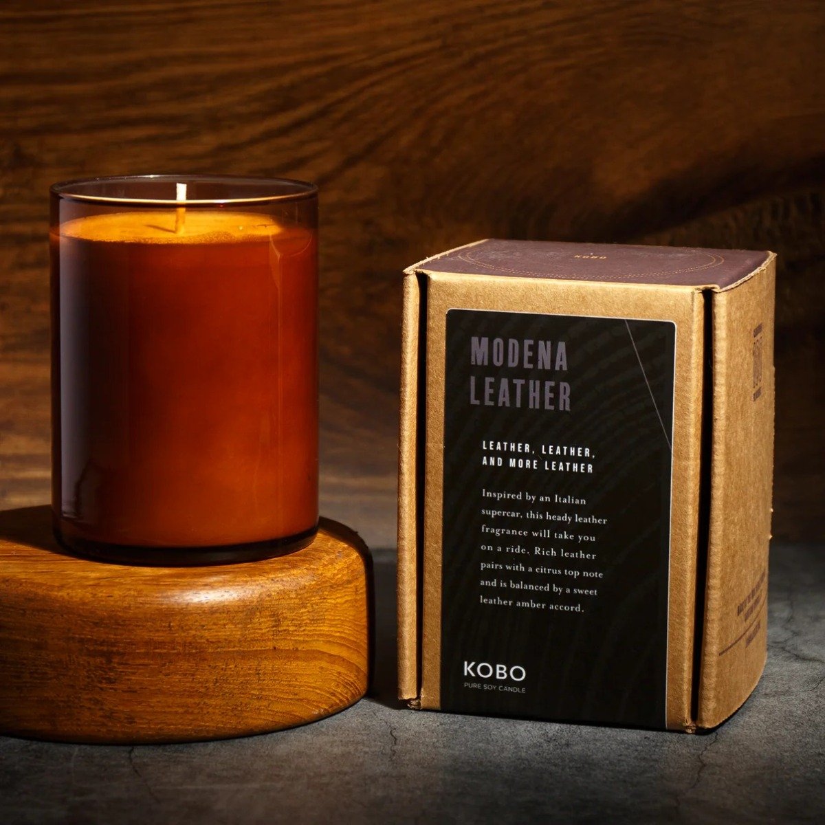Kobo - Woodblock Modena Leather Candle