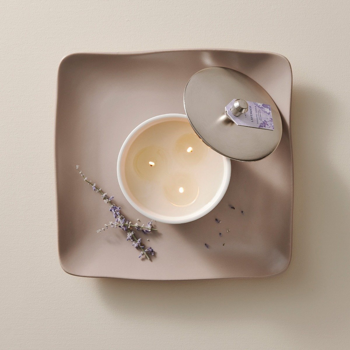 Thymes - Goldleaf 3 Wick Statement Candle