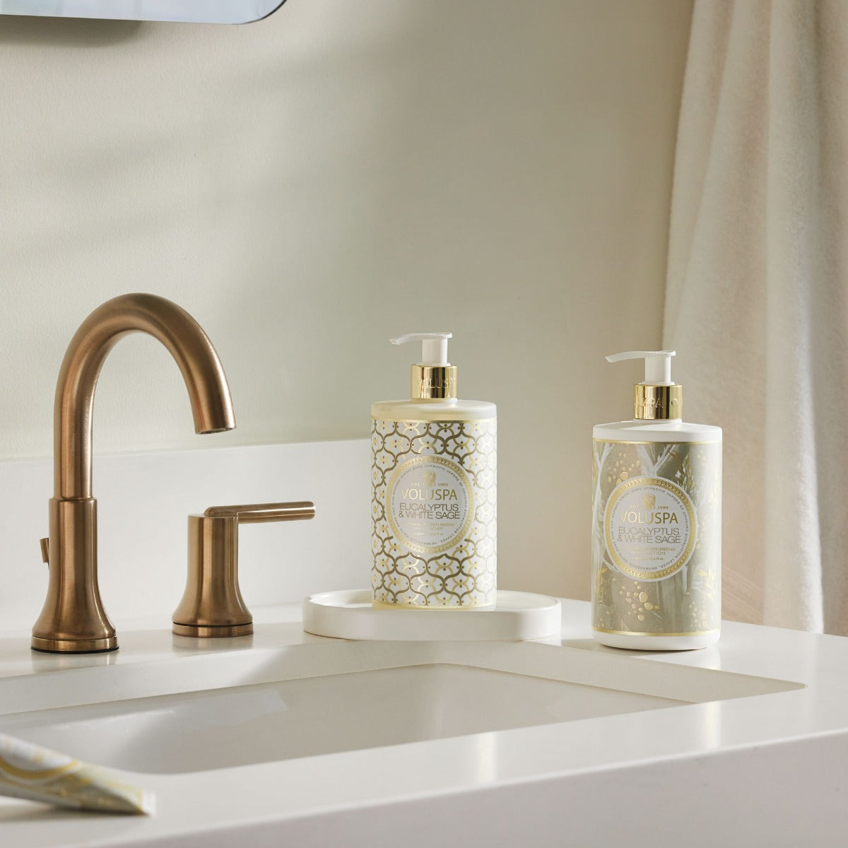 Voluspa - Eucalyptus & White Sage Hand Soap