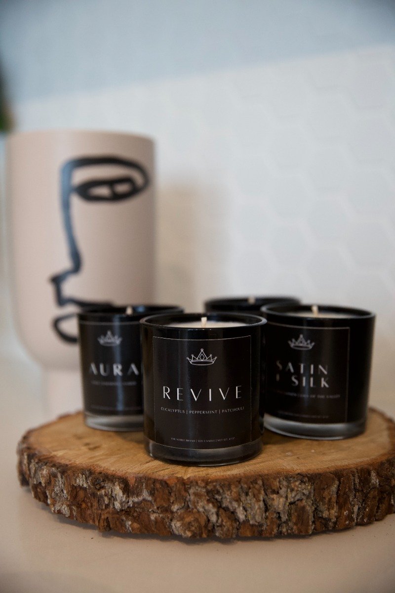 The Noble Brand - Floral Fantasy Candle