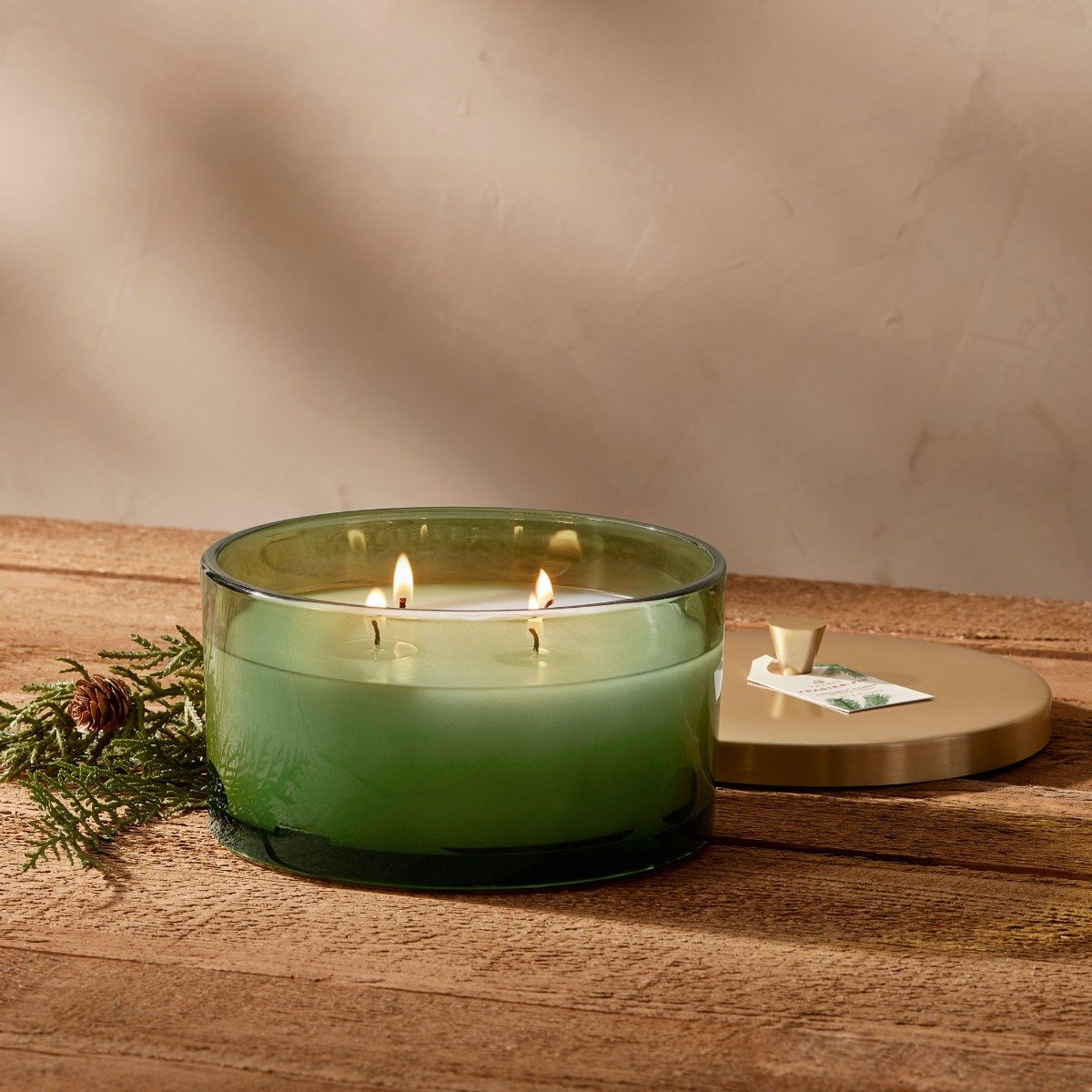 Thymes - Frasier Fir 4 Wick Candle (Green Glass)