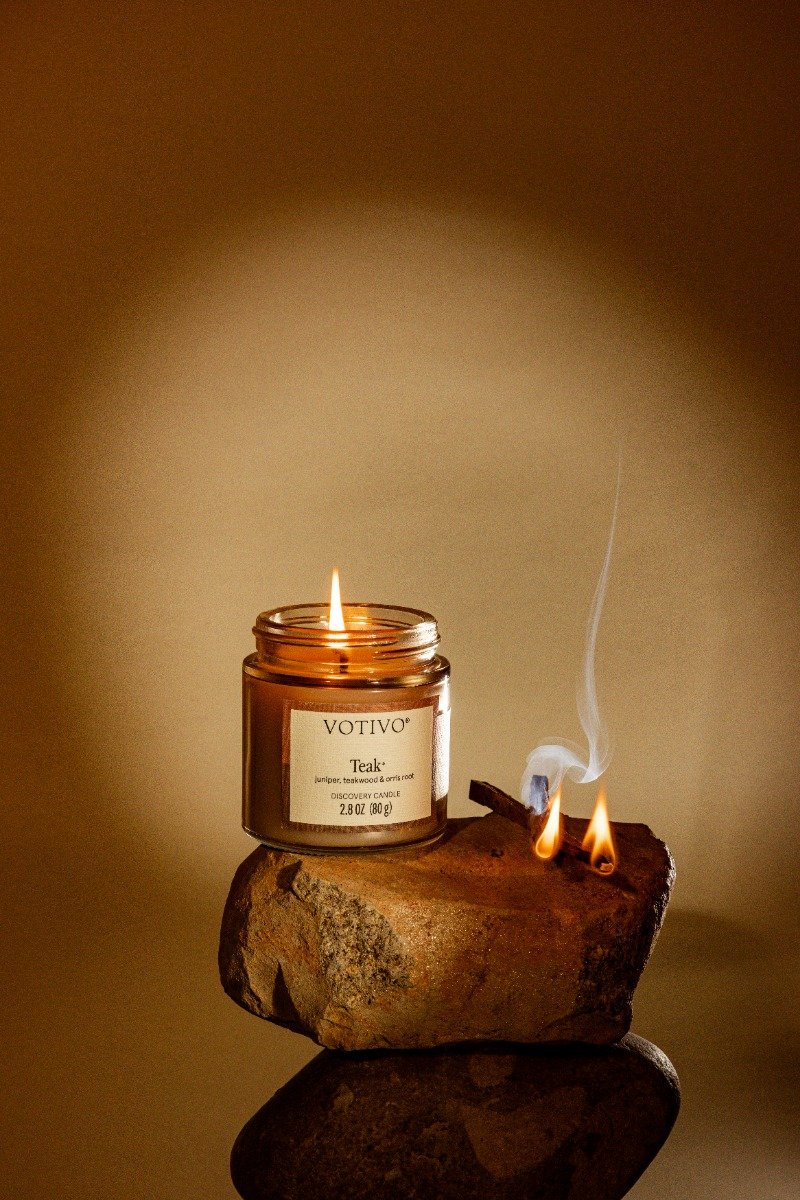 Votivo - Teak Discovery Candle